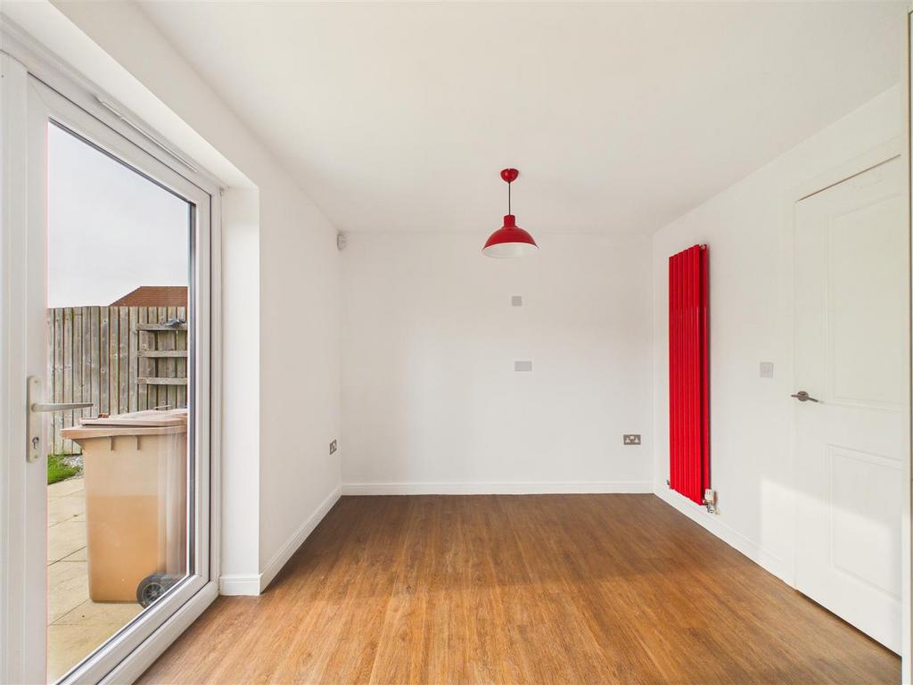 CAM03303 G0-PR0340-STILL004.jpg