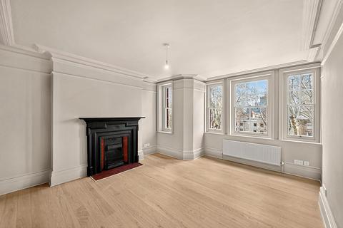 1 bedroom flat to rent, Walcot Gardens, 136 Kennington Road, London