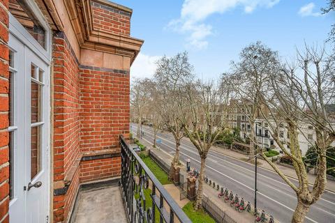 1 bedroom flat to rent, Walcot Gardens, 136 Kennington Road, London