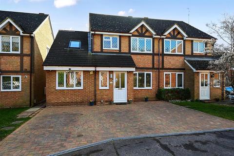 undefined, Twisell Thorne, Fleet GU52