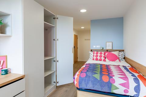 1 bedroom private hall to rent, Bronze En Suite at Ty Nant, 180 High Street SA1