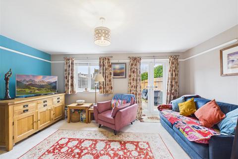 undefined, Freesia Close, Evesham