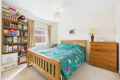 undefined, Freesia Close, Evesham