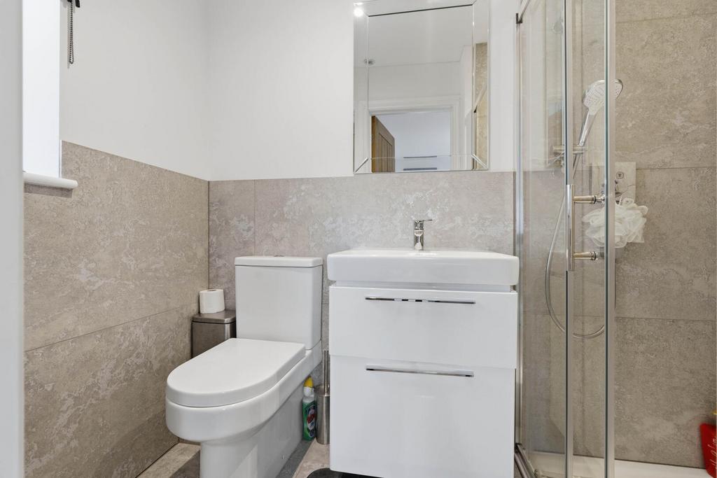 En-suite 2