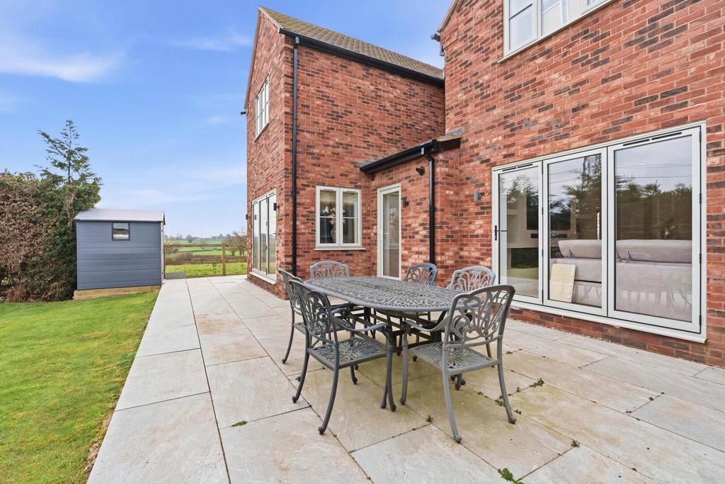 Terrace / Patio