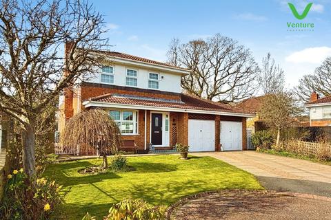 4 bedroom detached house for sale, Wordsworth Court, Crook
