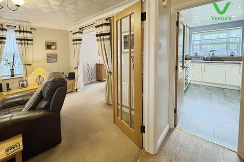 4 bedroom detached house for sale, Wordsworth Court, Crook