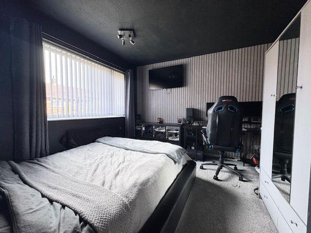 Photograph 21