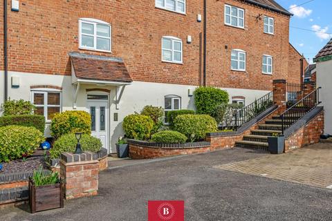 undefined, Albert Street, Warwick