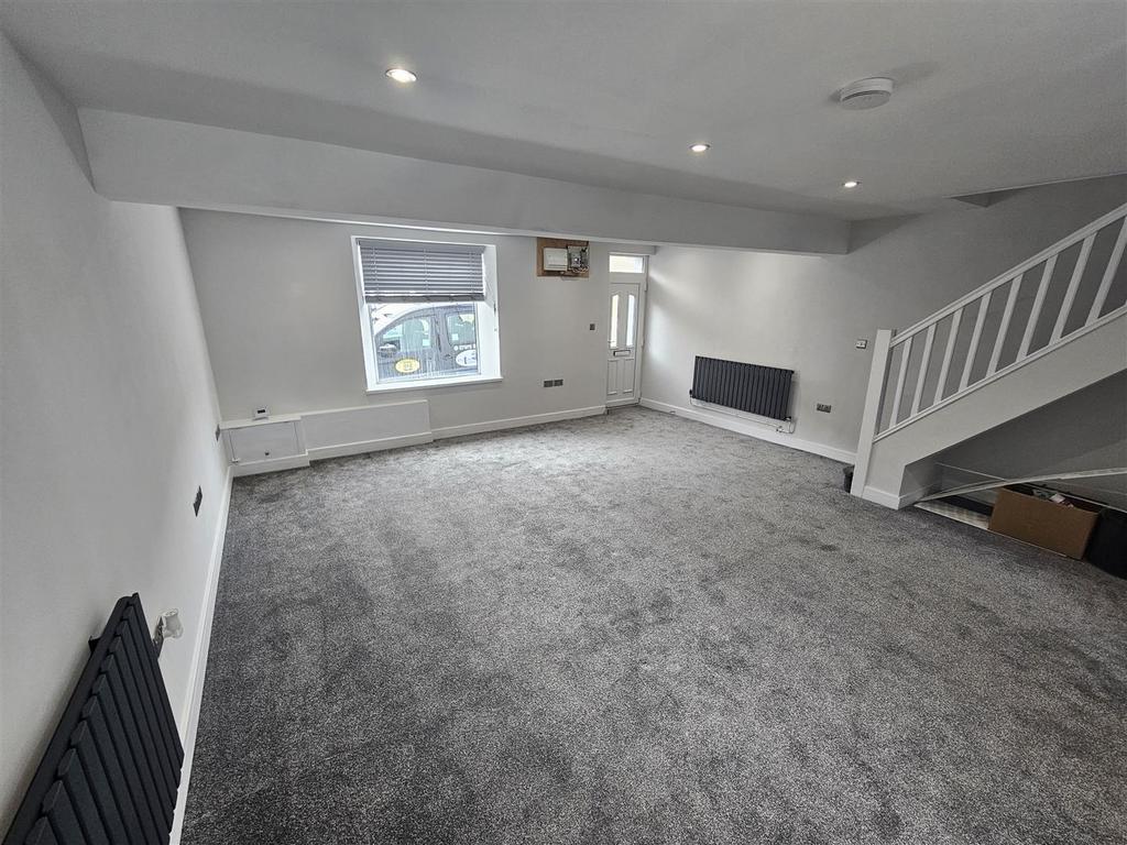 Lounge Dining Room