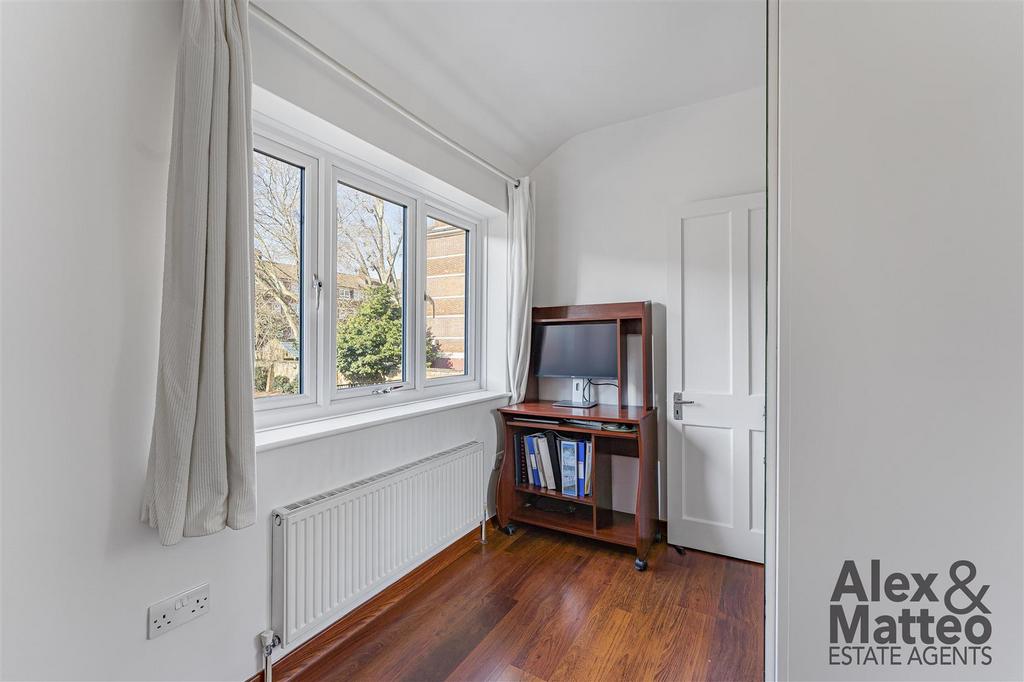 Brunel Road - Bedroom / Home Office
