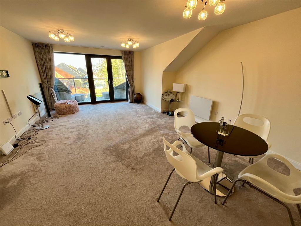 Lounge Area.jpg