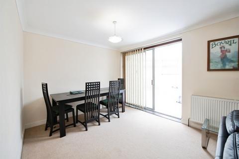 undefined, Greenlea Close, Waterlooville