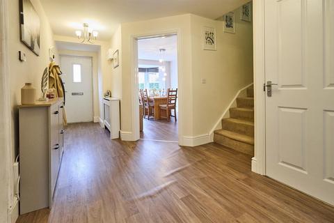 4 bedroom detached house for sale, Cardinal Drive, Burbage, Hinckley