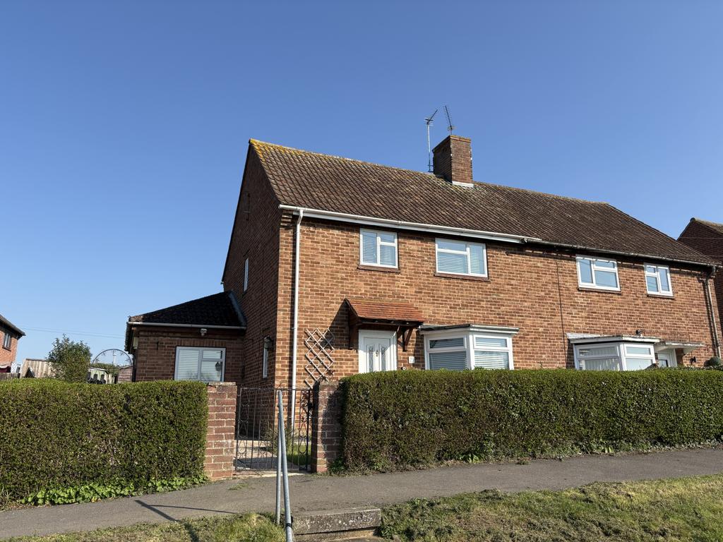 3 Bedroom Semi Detached for Sale
