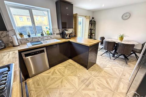 3 bedroom end of terrace house for sale, St. Georges Drive, Bournemouth, BH11 8