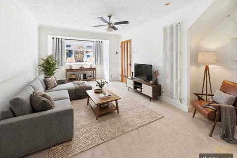 2 bedroom semi-detached house for sale, Caithness Road, Stamford PE9
