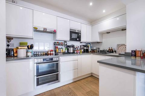2 bedroom flat for sale, Porchester Square, London, W2