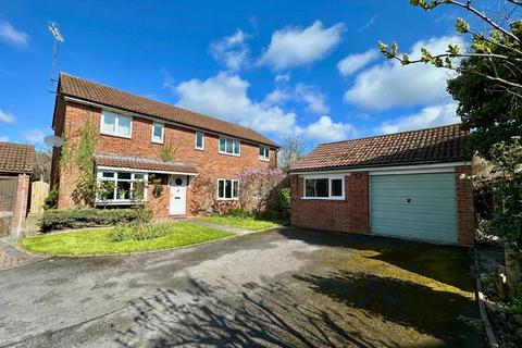 undefined, Wain Close, Alcester