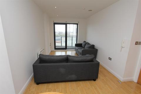 2 bedroom flat to rent, Brewery Wharf Waterloo Street, Leeds LS10