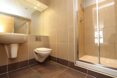 2 bedroom flat to rent, Brewery Wharf Waterloo Street, Leeds LS10