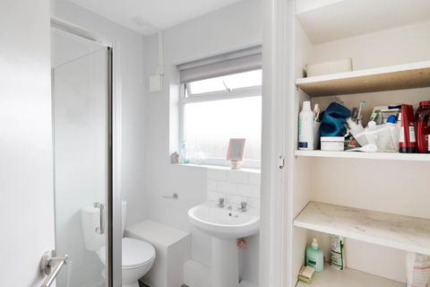 undefined, Room B, Somerset Close, New Malden