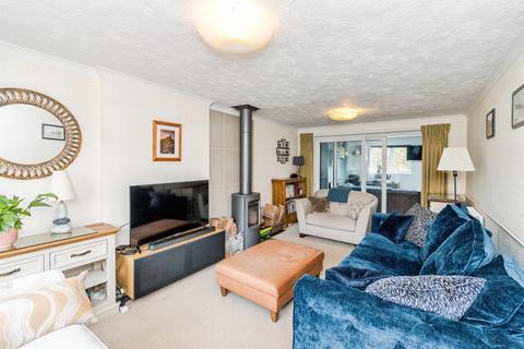 4 bedroom detached house for sale, Armada Drive, Hythe, Southampton