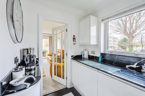 1 bedroom flat for sale, Granville Road, Eastbourne