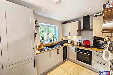 1 bedroom semi-detached house for sale, Brow Top Close, Glusburn