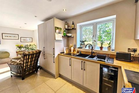 1 bedroom semi-detached house for sale, Brow Top Close, Glusburn