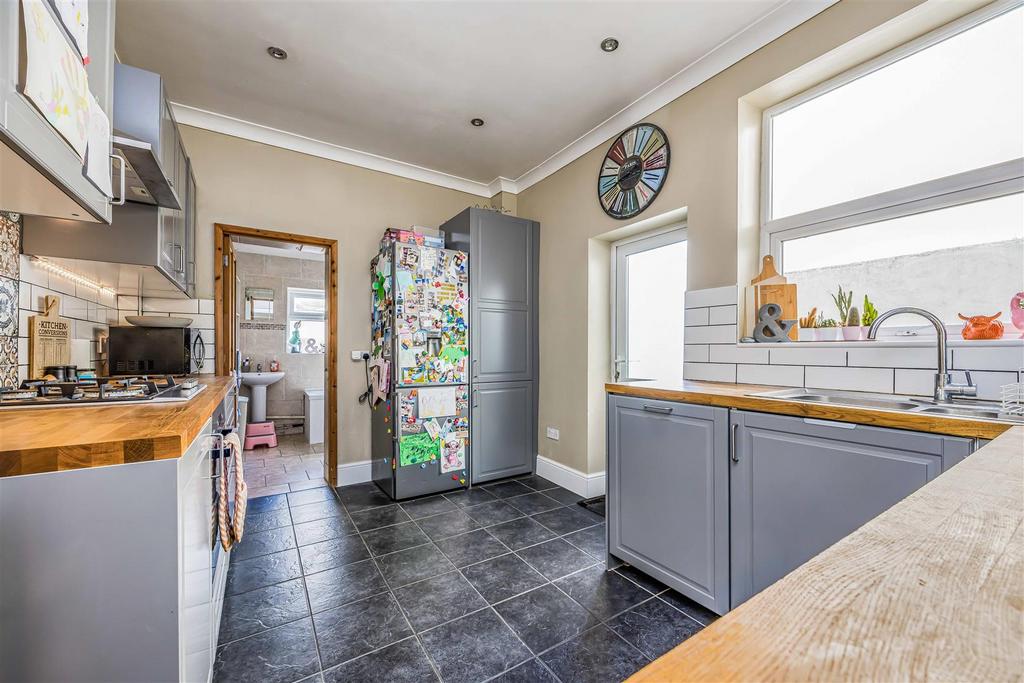 23 Walker Road, Portsmouth-Small-Portico Marketing-
