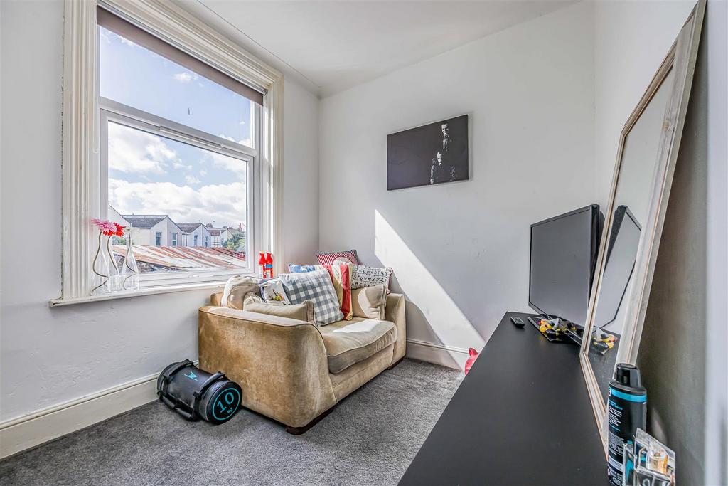 23 Walker Road, Portsmouth-Small-Portico Marketing-
