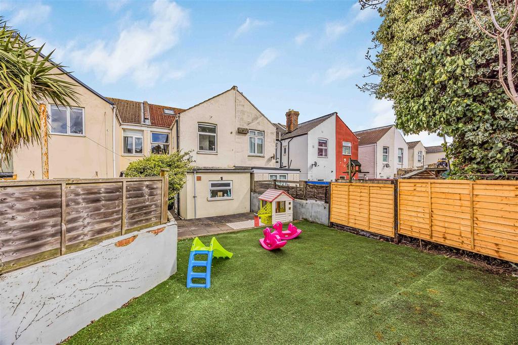 23 Walker Road, Portsmouth-Small-Portico Marketing-