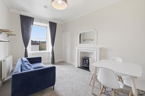 1 bedroom flat for sale, 26 (3F1) Albion Road, Edinburgh, EH7
