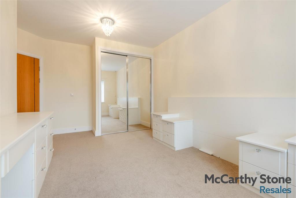 8682824-interior15.jpg