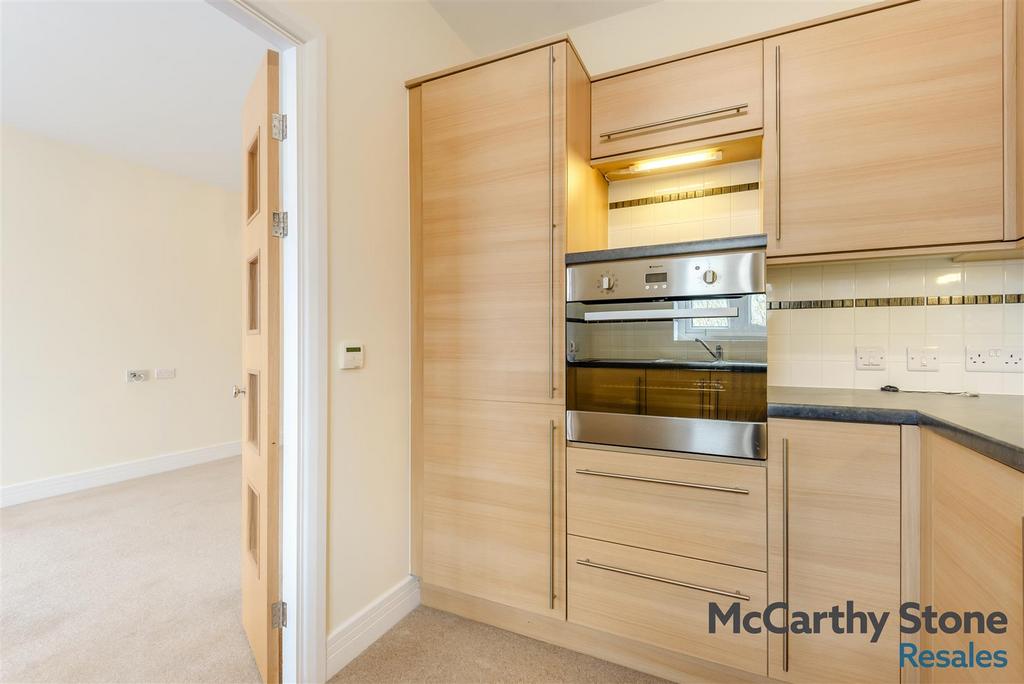8682824-interior08.jpg