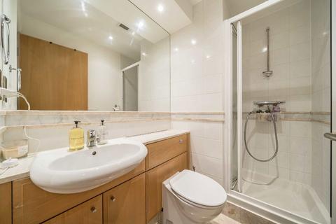 1 bedroom flat for sale, Whitehouse Apartments, London SE1