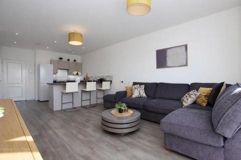 2 bedroom flat for sale, Horizon Place,Studio Way, Borehamwood