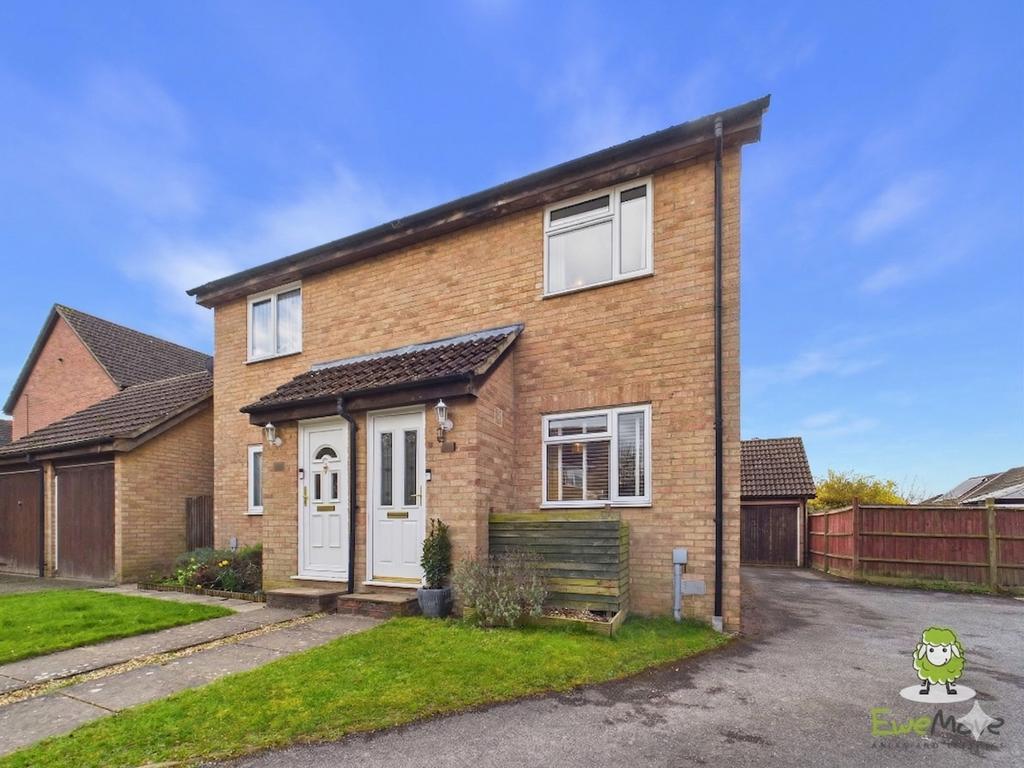 Ewe Move Estate Agents Basingstoke - Gloucester Dri