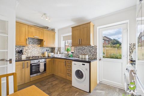 undefined, GLOUCESTER DRIVE, BASINGSTOKE, HAMPSHIRE, RG22