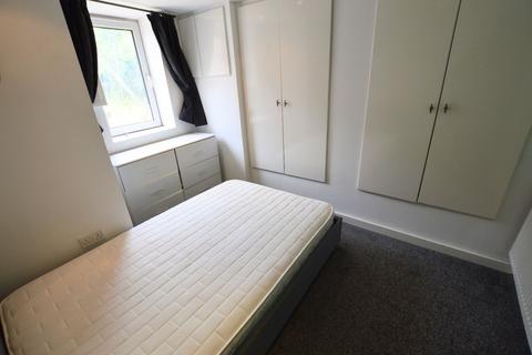 undefined, Beechwood Mount, Leeds LS4