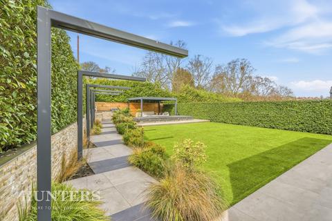 5 bedroom detached house for sale, The Villas, Starring Road, Littleborough, OL15 8FH