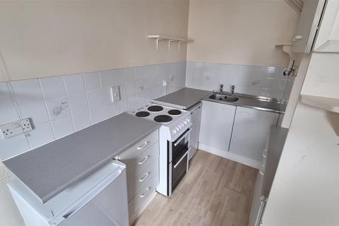 1 bedroom house to rent, Flat C, Eagle House, 194-195 High Street,, Lye,