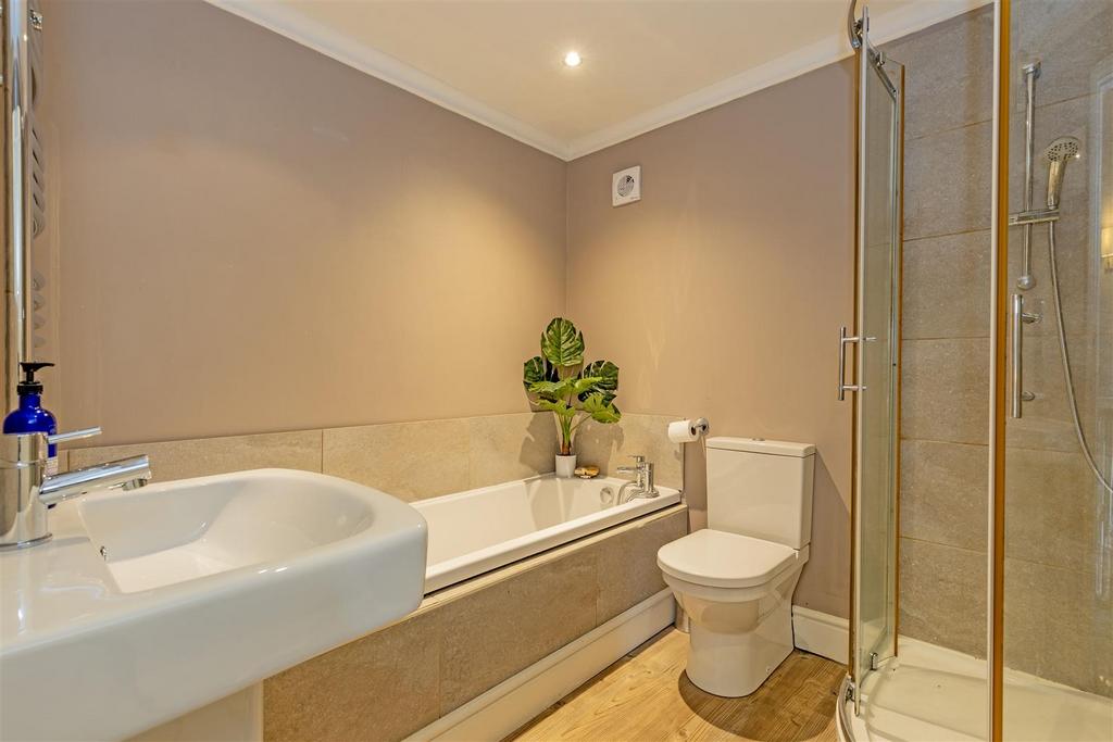 Bathroom-1.jpg