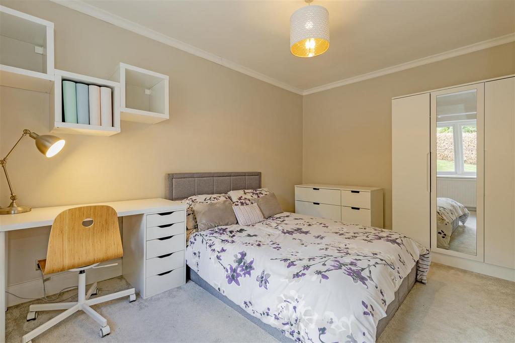 Bedroom 4-1.jpg