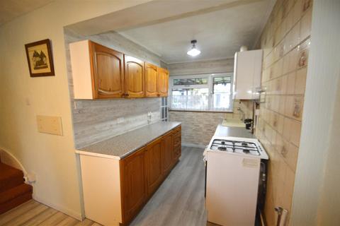 2 bedroom terraced house for sale, Third Avenue, Dagenham