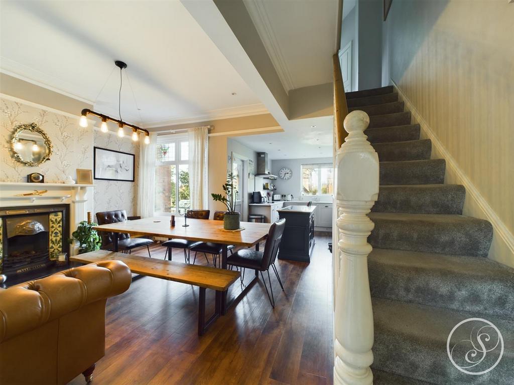 Kitchen diner