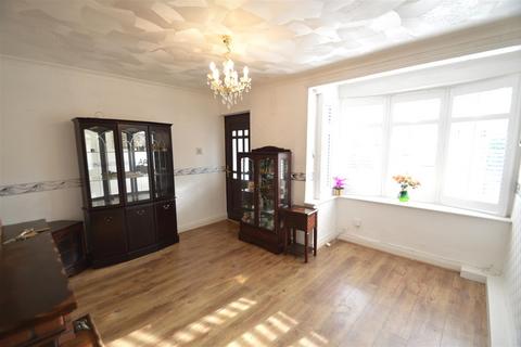 3 bedroom terraced house for sale, Third Avenue, Dagenham