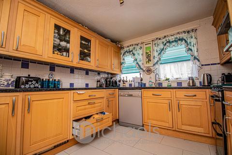 4 bedroom link detached house for sale, Rana Drive, Braintree, CM7