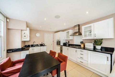 2 bedroom flat for sale, Hambalt Road, London SW4